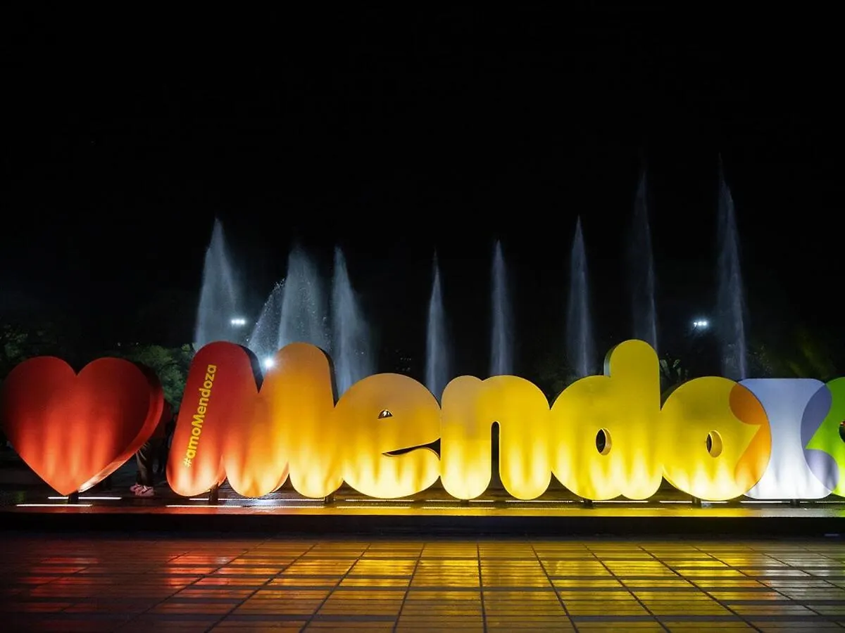 Pleno Centro Peatonal Hermoso Y Luminoso Departamento Mendoza Argentina